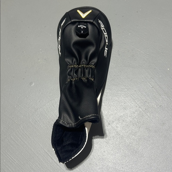 Callaway Rogue 3 Wood Golf Club Head Cover - Picture 5 of 10